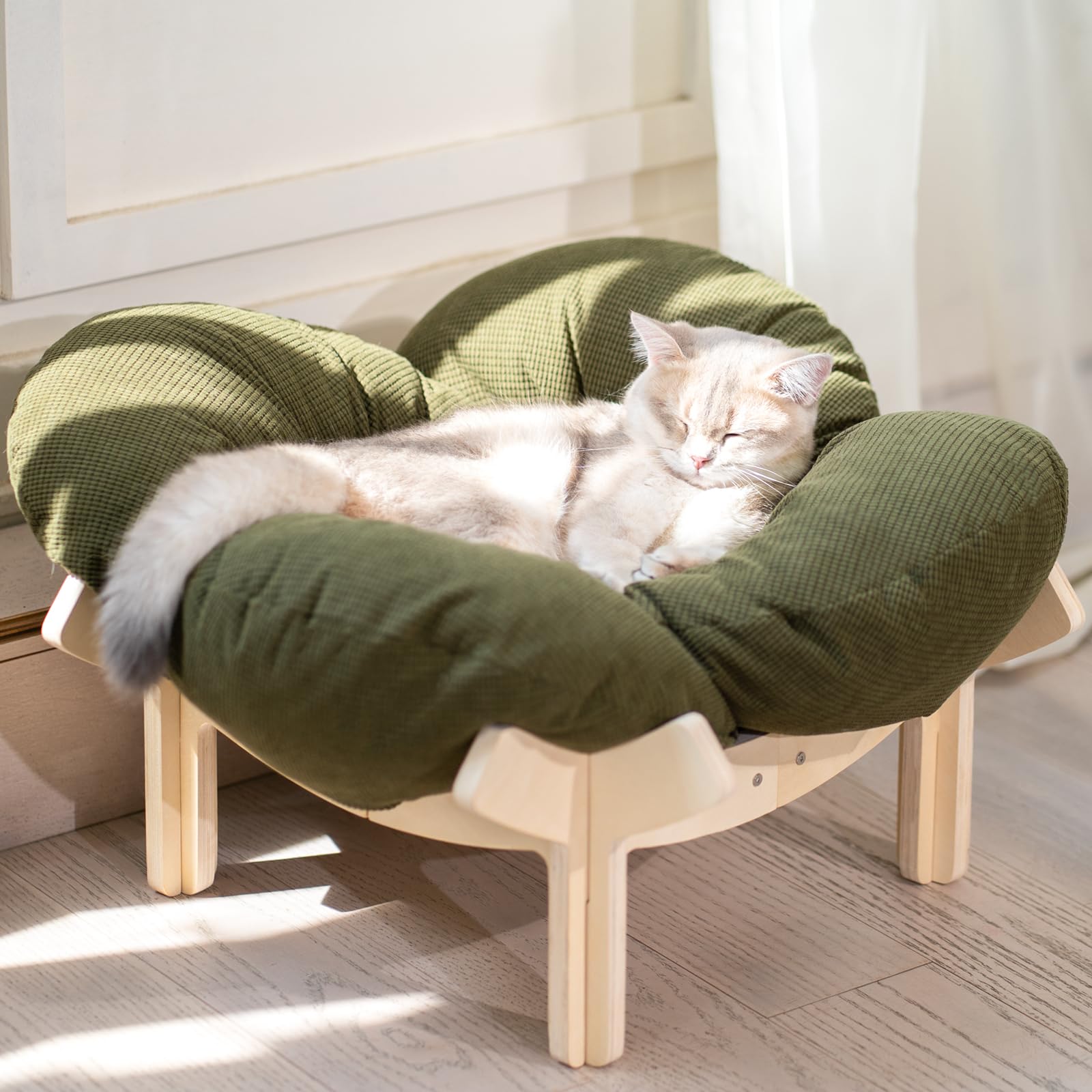 Pet elevated cat bed wooden cushion fluffy pet sofa indoor cat elevated cat leisure chair suitable for small dogs and cats furniture (white)