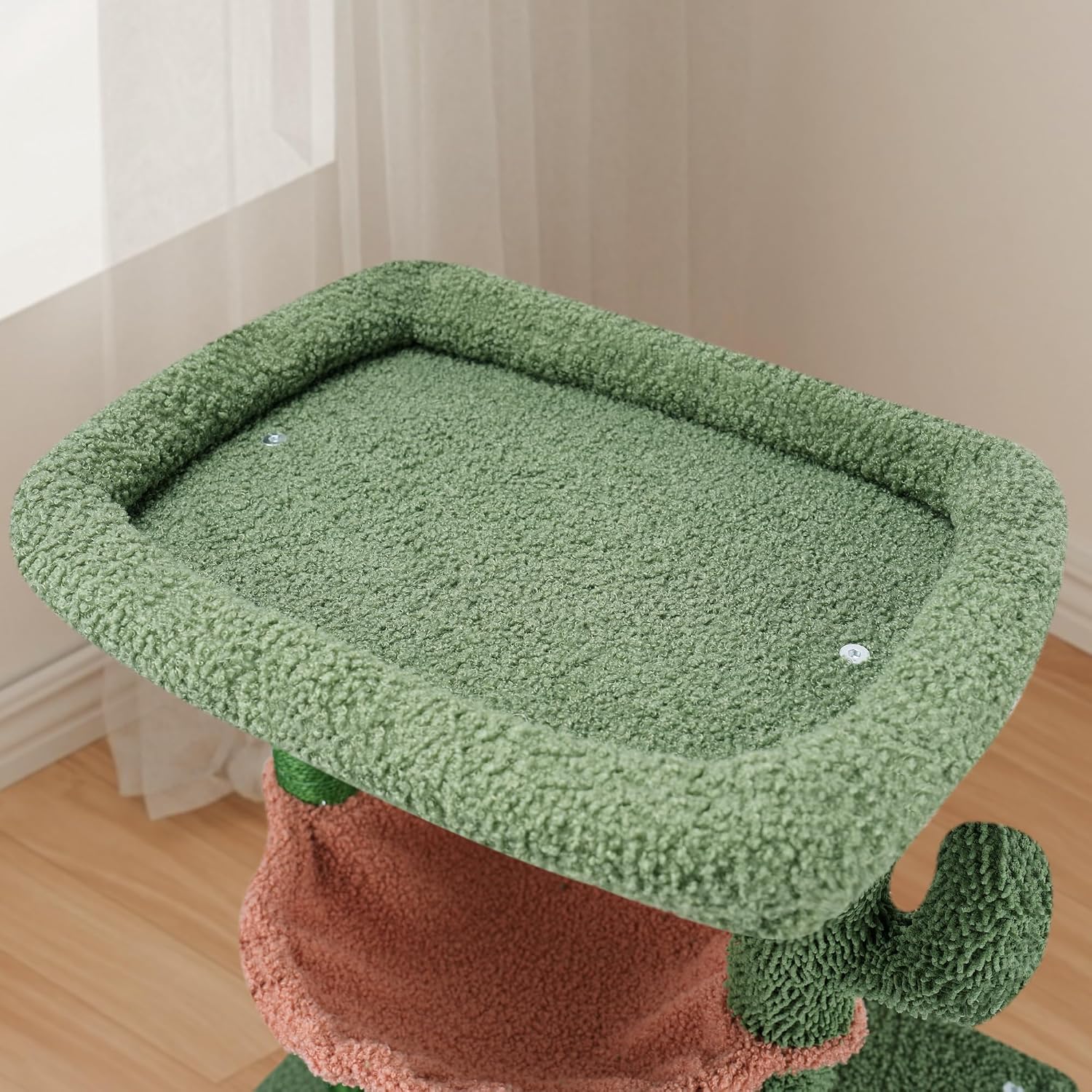 37.4 "Cactus Cat Tree Tower, equipped with indoor twin cat apartments, integrated sea bass hammocks, and toy balls